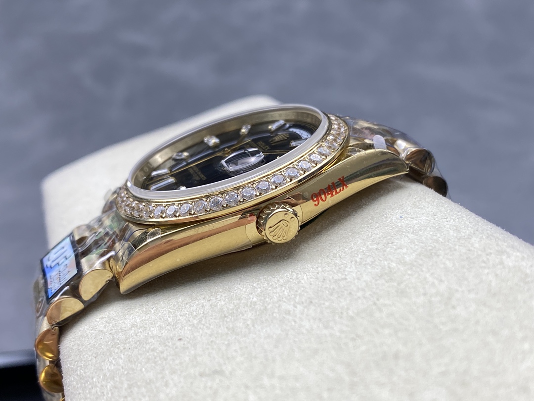 Day Date Black Dial Diamond Bezel  4