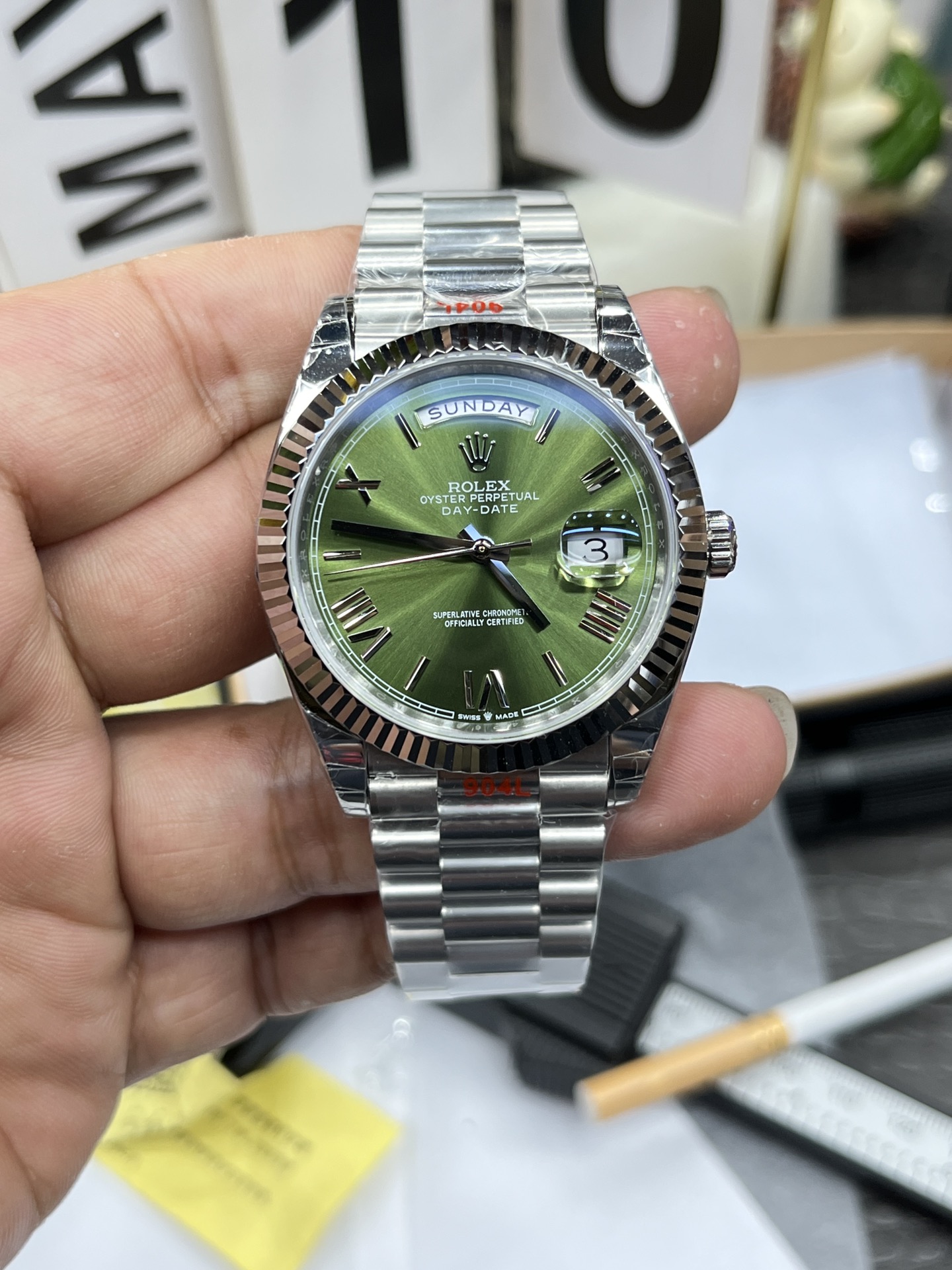 Day Date Green Dial Roman 4