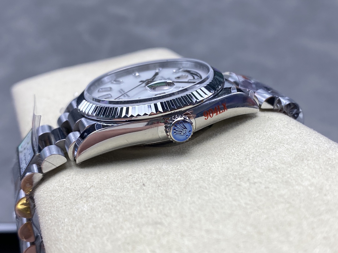 Day Date Mother Of Pearl  2