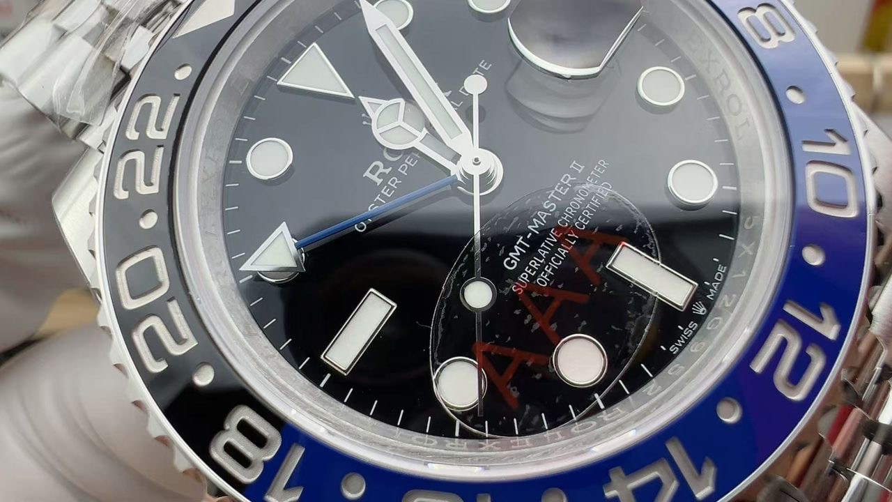 Rolex Gmt Master II "Bad Girl" 2