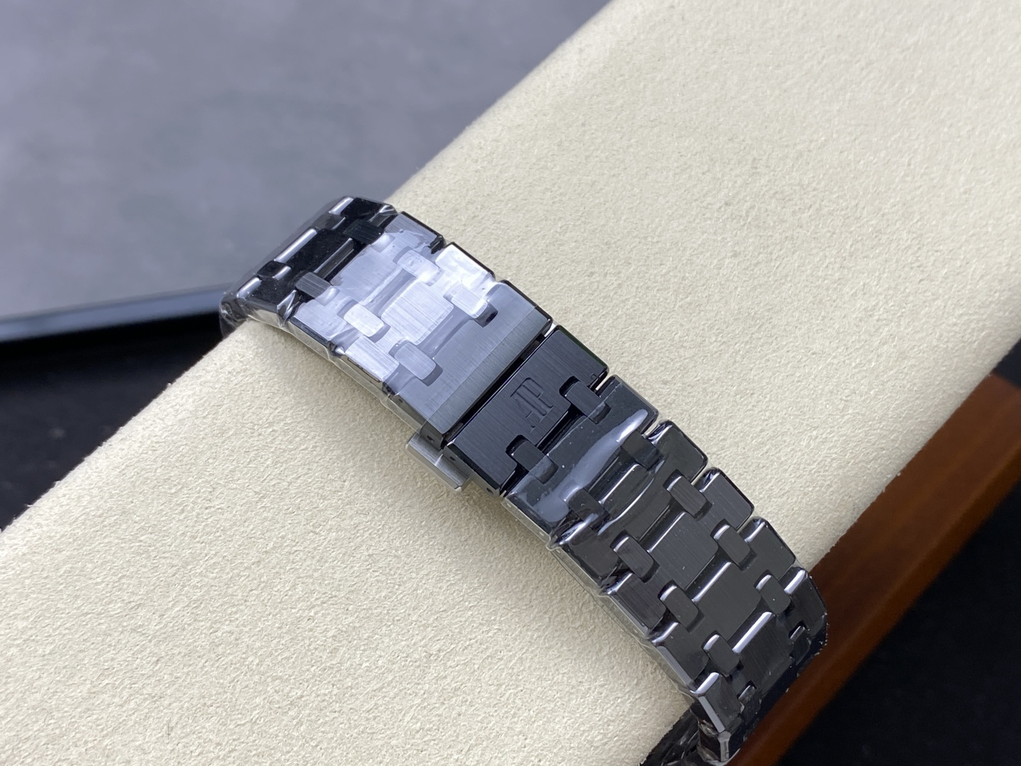 Royal Oak Double Balance Wheel Openworked Black Ceramic 7